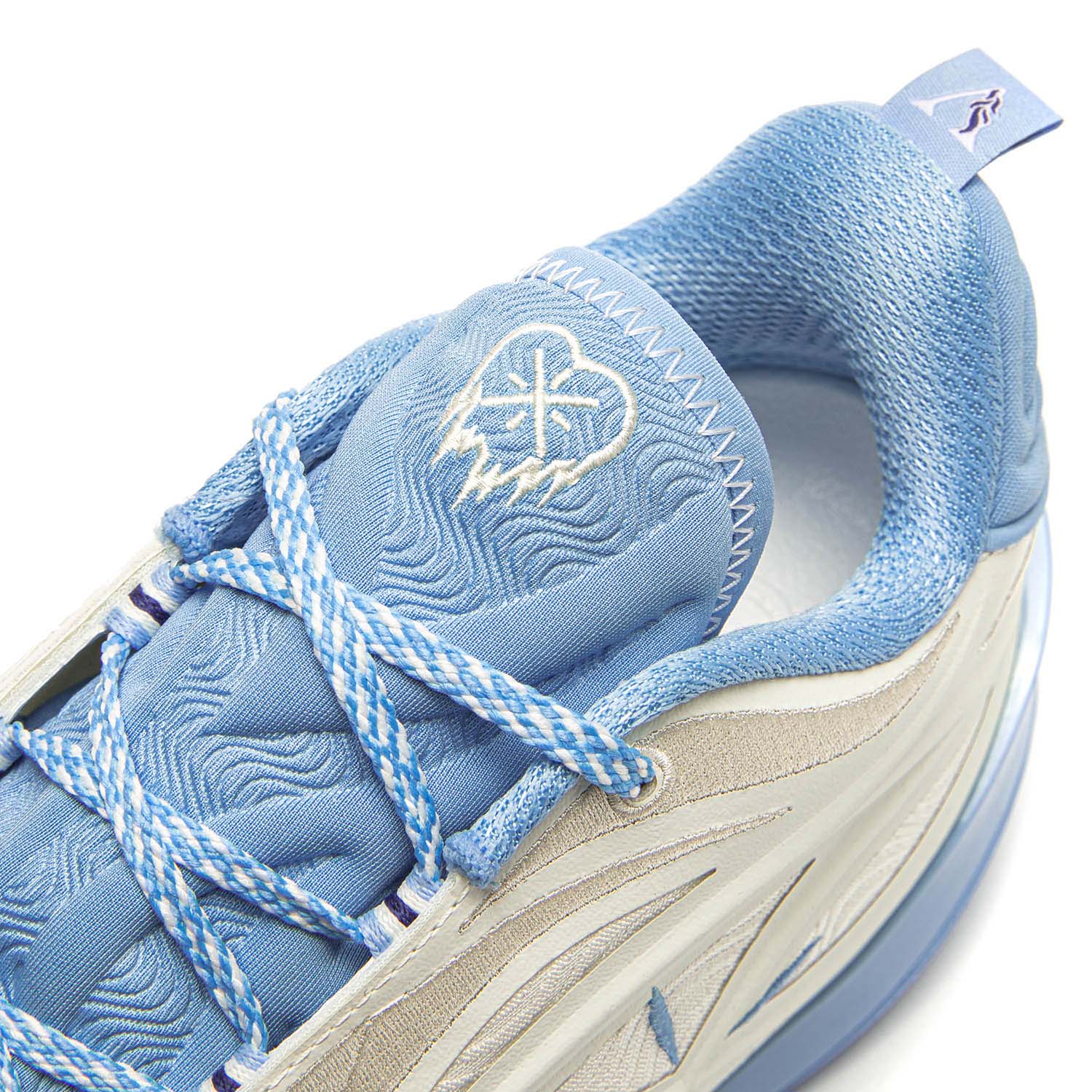 Wade 808 5 Ultra V2 "Ice White" - Image 11