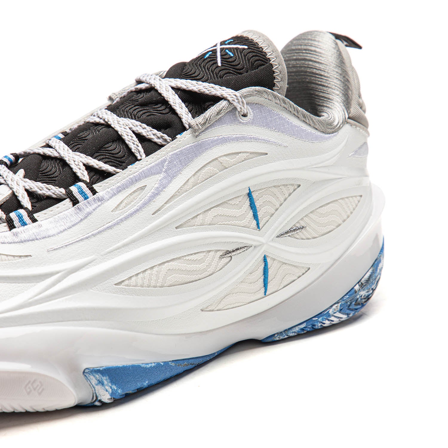 Wade 808 5 Ultra V2 "Sky Vault" - Image 12