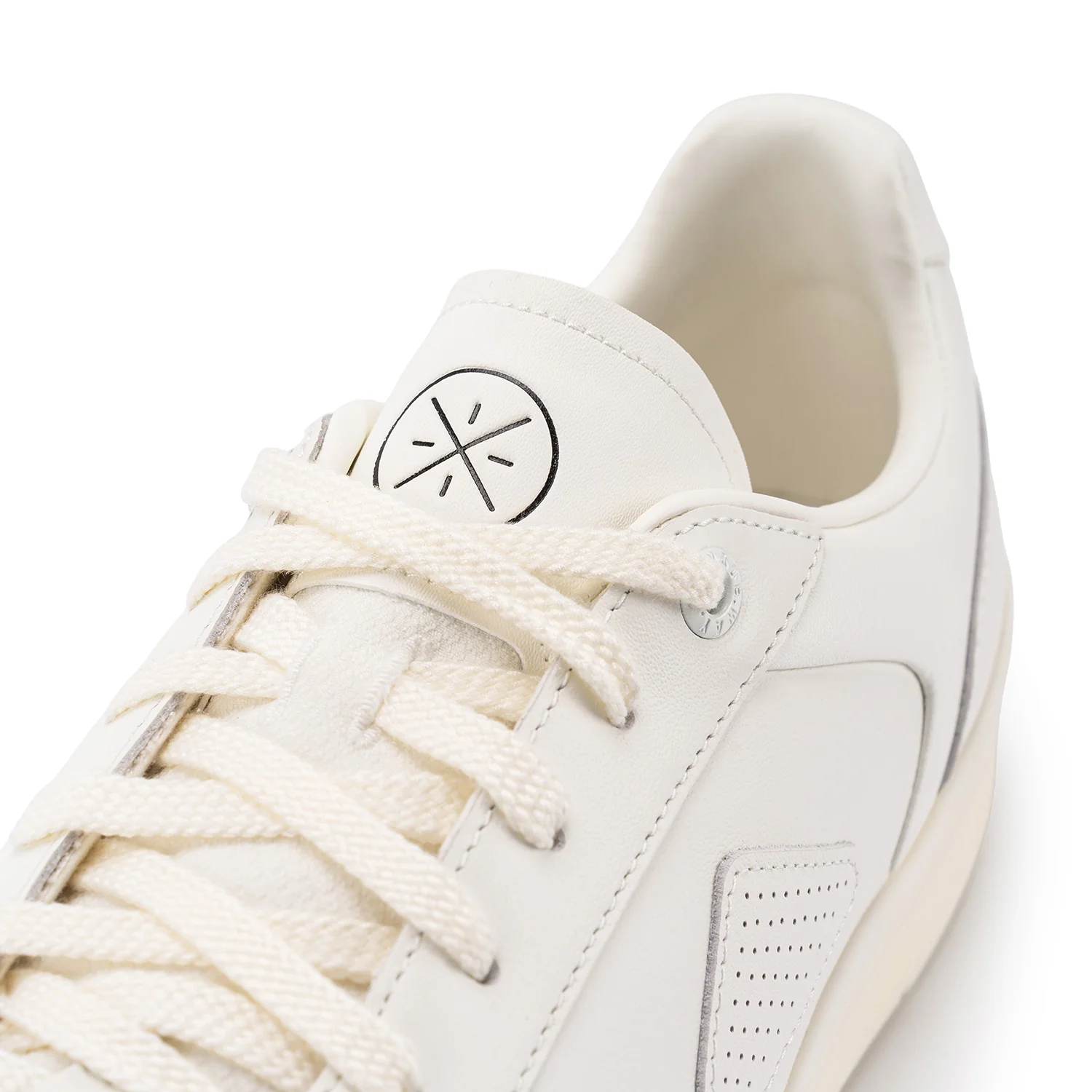 Wade County "Triple White" - Image 10