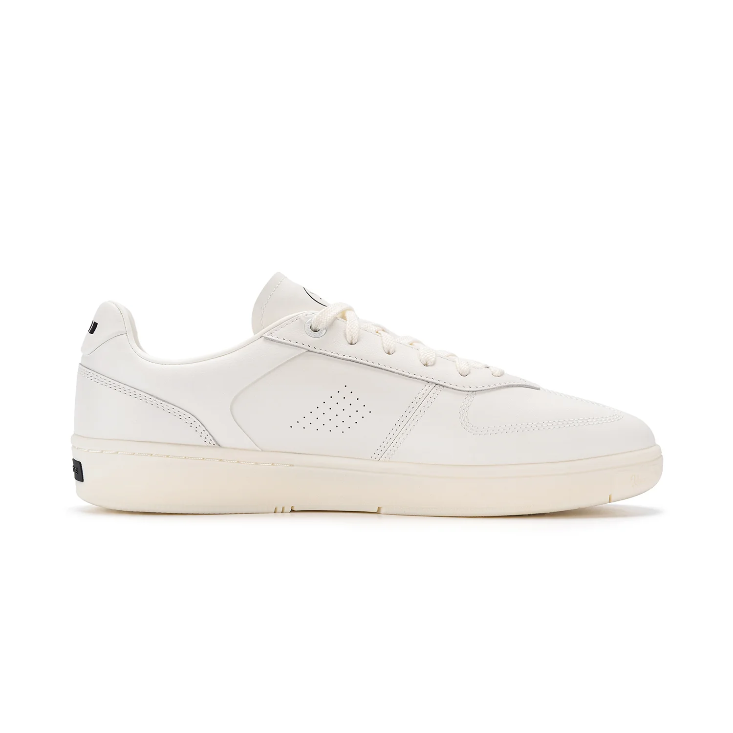 Wade County "Triple White" - Image 2