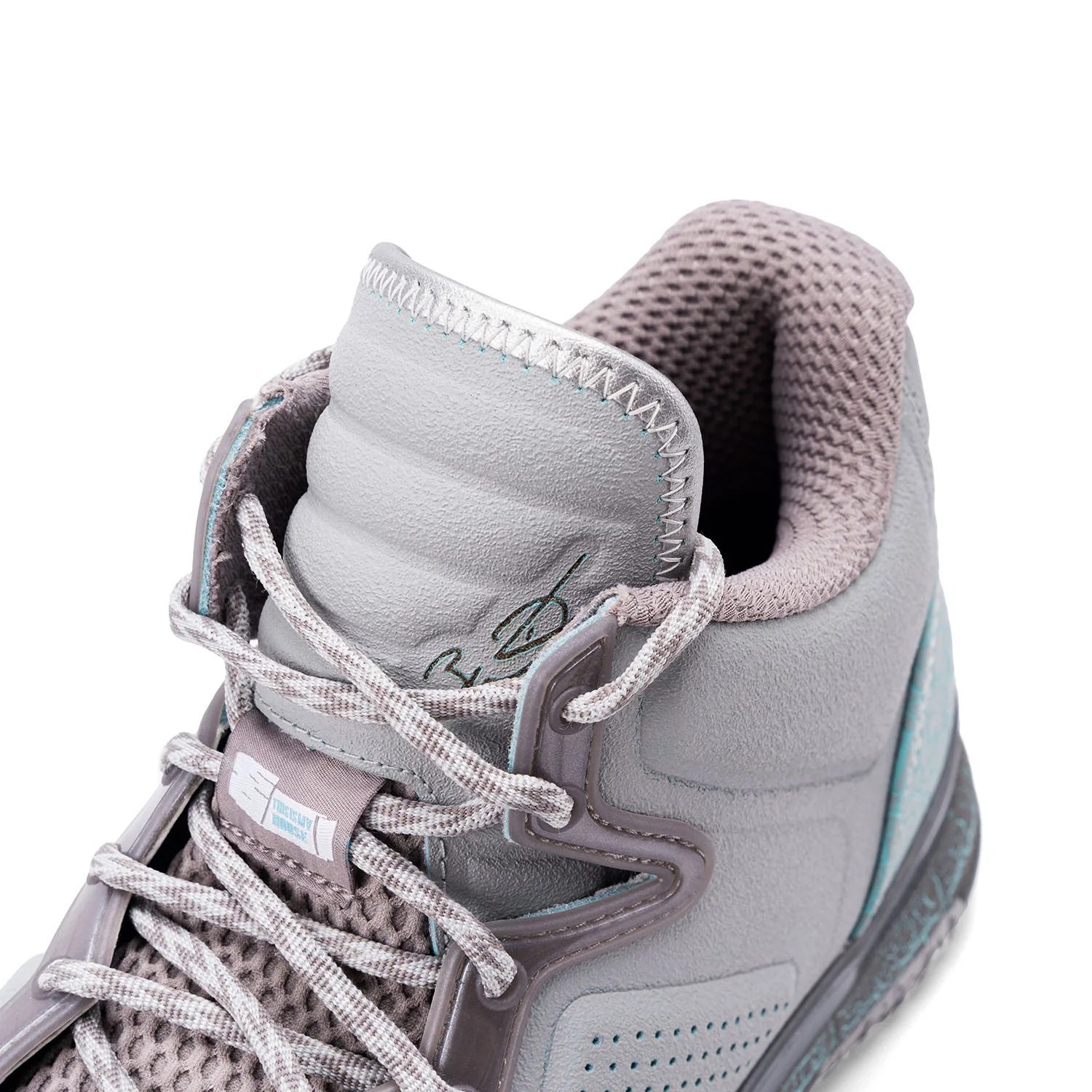 Way of Wade 1 "Statue" - Image 9